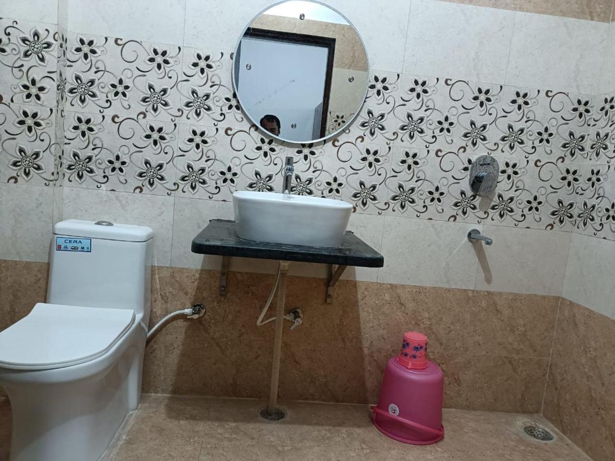 Shivalik Residency - Hotel & Banquet Hall Bāra Banki 외부 사진