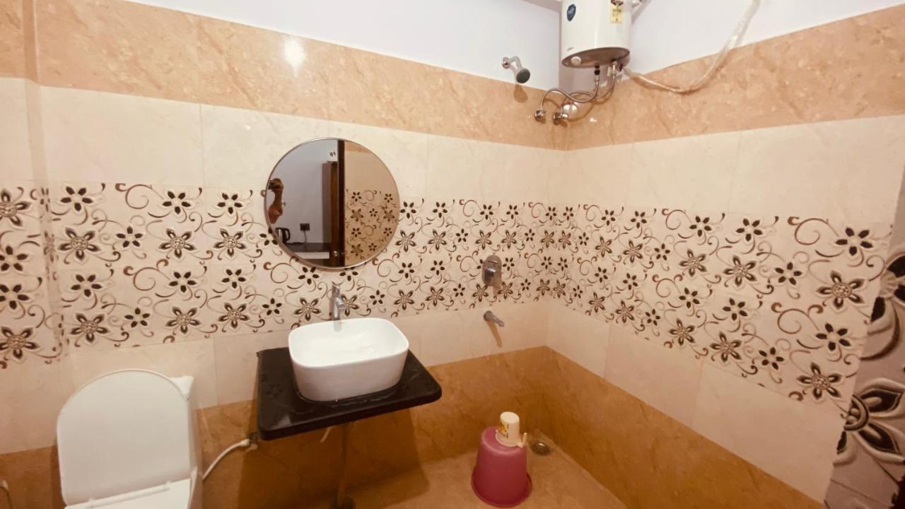 Shivalik Residency - Hotel & Banquet Hall Bāra Banki 외부 사진