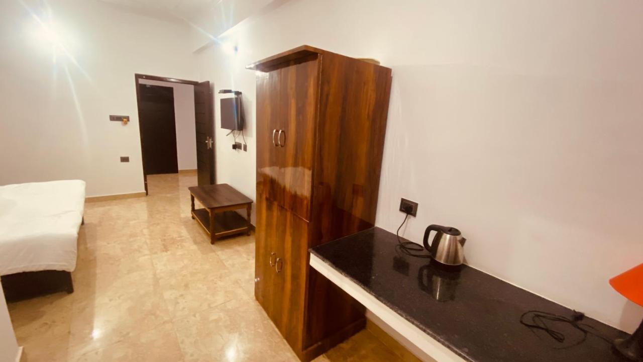 Shivalik Residency - Hotel & Banquet Hall Bāra Banki 외부 사진